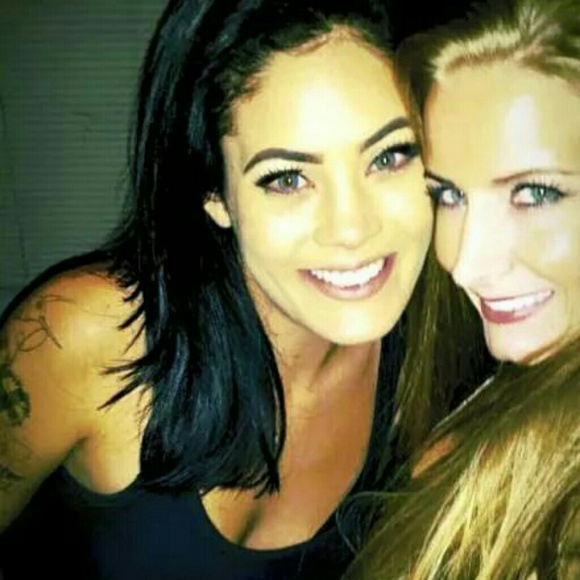 Meet your Posher, Toni - Picture 13 of 14